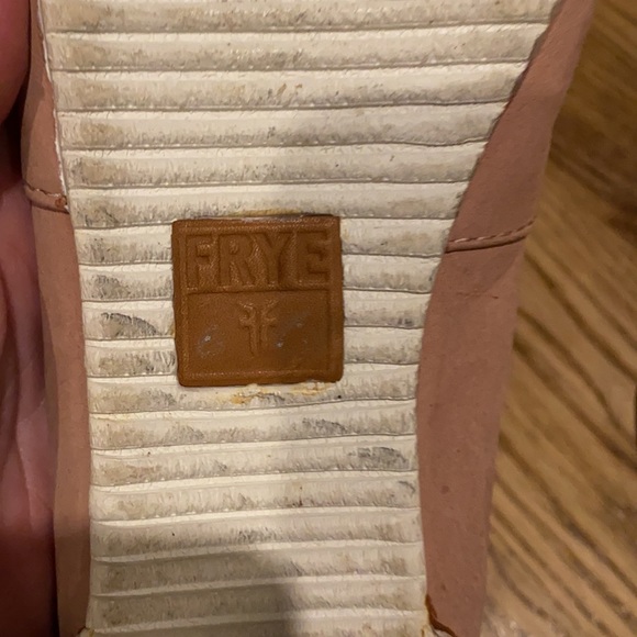 Frye ladies slip ons - Picture 2 of 4